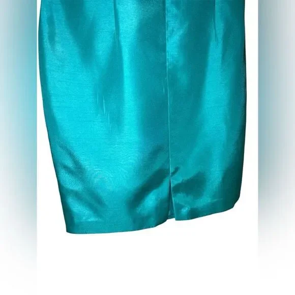 Dawn Joy Sleeveless Floral Dress - Picture 5 of 8